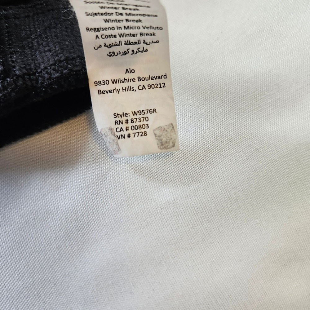 ALO Yoga Winter Break Micro Corduroy ribbed Sports Bra Black W9576R Womens XS - Picture 6 of 8